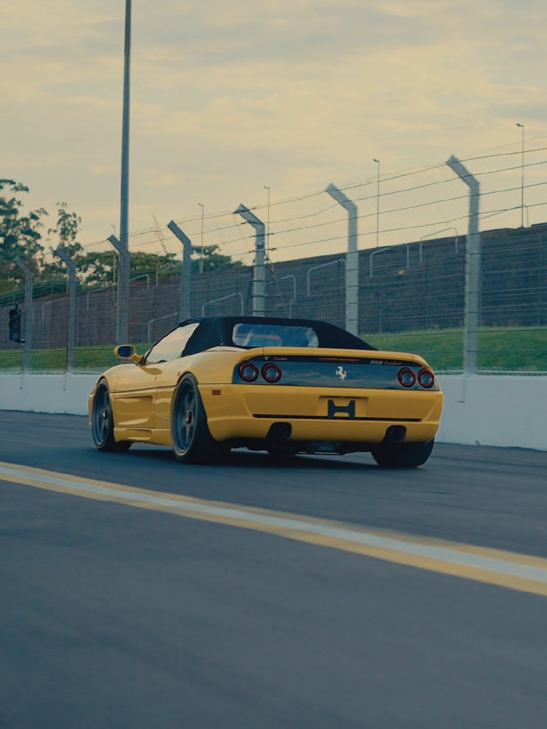 Ferrari F355 Turbo